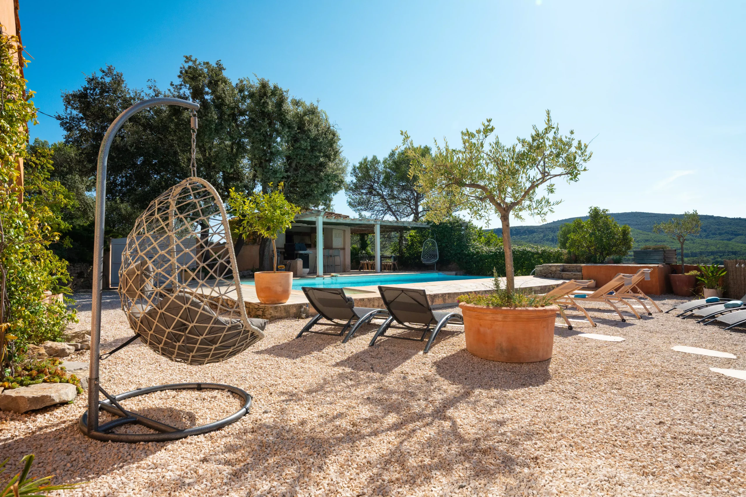 Villa Le Perchoir - Photo du jardin de la villa à Besse-sur-Issole.